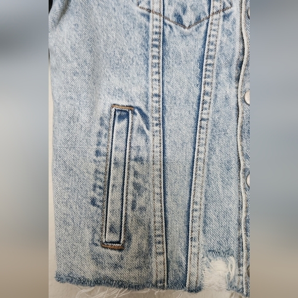 LOVERS + FRIENDS Distressed Jean Jacket - Picture 3 of 16